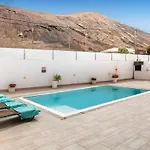 Casa Africaprivate Poolbbq Private Parking Tahiche