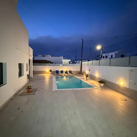 Casa Africaprivate Poolbbq Private Parking * Tahiche